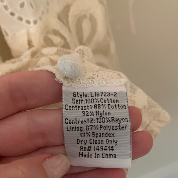 Johnny was white Blouse XS - Picture 3 of 4